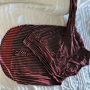 Stripped long sleeve button up